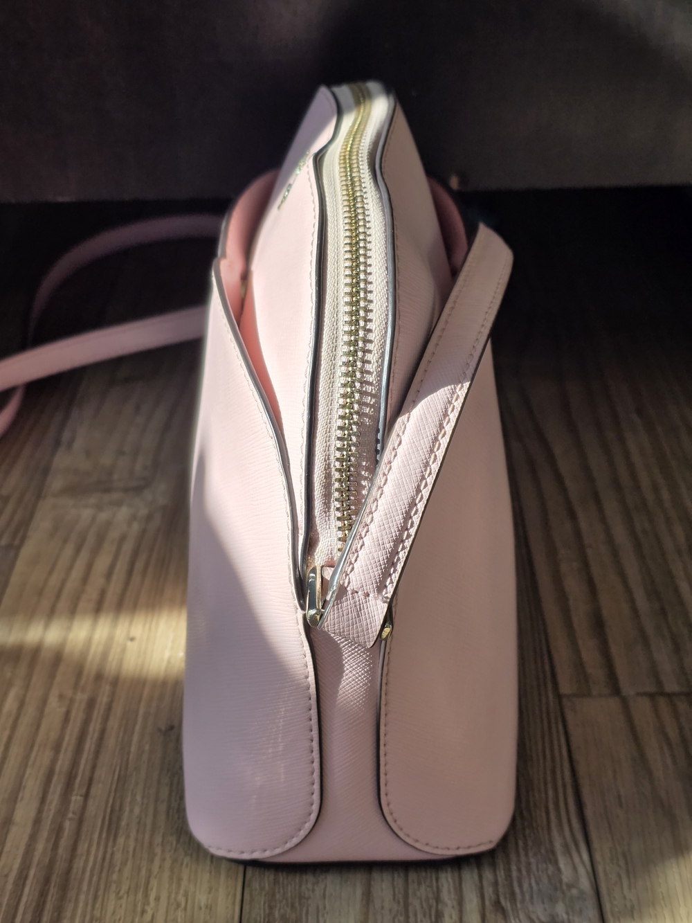 kate spade soft pink saffiano crossbody - Picture 5 of 8